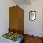 Apartment In With Wifi