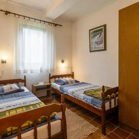 Amazing In With Wifi Poreč