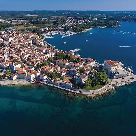 Amazing In With Wifi Appartement Poreč
