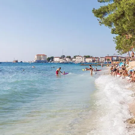 Amazing In With Wifi Poreč